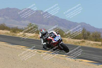 media/Mar-23-2025-CVMA (Sun) [[674f32b282]]/Race 7-Formula LW Twins Shootout/
